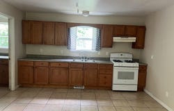 2117 E Jackson Drive, Tekonsha, MI 49092