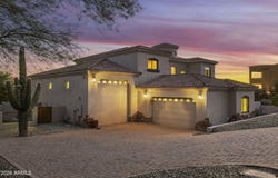 2109 E KERRY Lane, Phoenix, AZ 85024