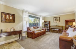 8044 S BOYSENBERRY Dr, Sandy, UT 84093
