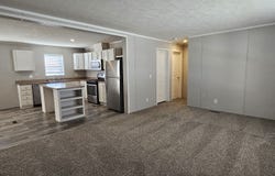 37 Birch Ct, Belleville, MI 48111