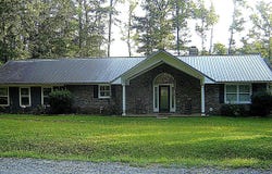 112 Peach Circle, West Point, GA 31833