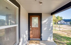 572 N Davis St, Enid, OK 73701