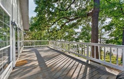 333 Holly Circle, Etoile, TX 75944