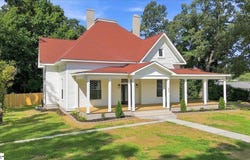 200 S C Street, Easley, SC 29640