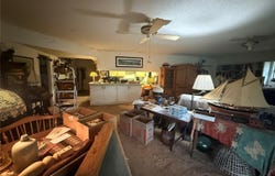 37315 BEACH Drive, UMATILLA, FL 32784