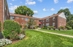 6 Bryant Crescent, White Plains, NY 10605