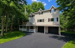 297 Hyland Drive, East Stroudsburg, PA 18301