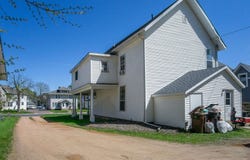 1204 State St, Eau Claire, WI 54701