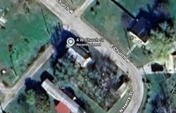 4 W Church St W, Lenzburg, IL 62255