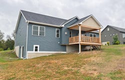 8552 S Olivia Drive, Maple City, MI 49664