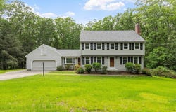 83 Providence Rd, Westford, MA 01886