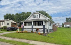 935 Hazel St, New Castle, PA 16101