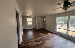 410 SW 17th Ave, Minot, ND 58701