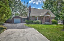 5833 Monrovia Street, Shawnee, KS 66216
