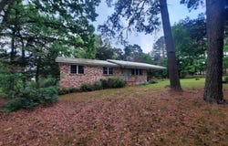413 Redbud Avenue, Mountain View, AR 72560