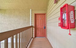 9481 HIGHLAND OAK Drive, TAMPA, FL 33647
