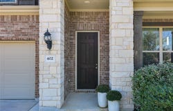 402 Bluejack Way, Hutto, TX 78634