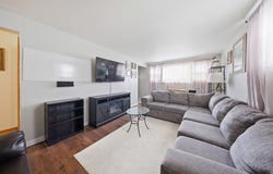 7426 W 62nd Place, Summit, IL 60501