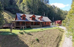 81 Tidewater Lane, Vicco, KY 41773
