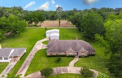 632 W Main Street, GARRISON, TX 75946