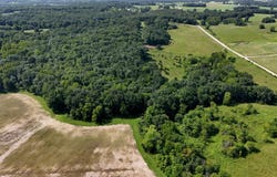 E Campbell Rd, Russellville, MO 65074
