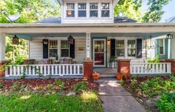 1116 W Maple Avenue, Independence, MO 64050