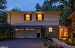 1222 HILLCREST Road, AKRON, PA 17501