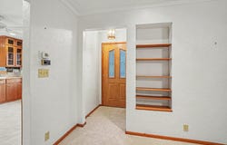 1145 W Lakewood Boulevard, Holland, MI 49424