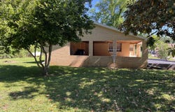 275 S 3rd Street, Mammoth Spring, AR 72554