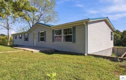 31650 Bluhm Road, Smithton, MO 65350