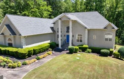 915 Magnolia Way, Hampton, GA 30228