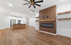 4 Haddington Drive, Bella Vista, AR 72715