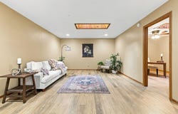720 Timberline Trl, Hartford, WI 53027
