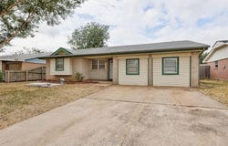 919 N Norman Avenue, Moore, OK 73160