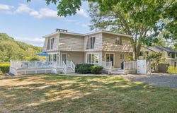 13 Wavecrest Drive, York, ME 03909