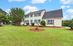 27 Whitts Forge Lane, Mauldin, SC 29662