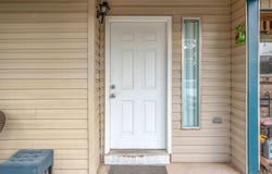 1702 E 1St Avenue, Crestview, FL 32539