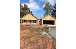 2303 Lismore Drive, Valley, AL 36854