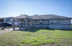 5496 W ROAD R, Dumas, TX 79029-6904
