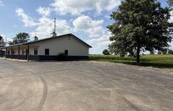 22200 State Route 9, Tremont, IL 61568