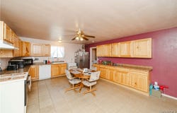 7635 W Abrigo Drive, Golden Valley, AZ 86413