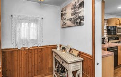 130 E Fairview Avenue, Valley Stream, NY 11580