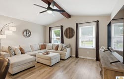 2583 Vonoa Drive, Radcliff, KY 40160