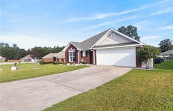 378 Lee Rd 2141, Phenix City, AL 36870
