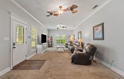 19 Hall Dr, Moselle, MS 39459