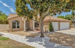 903 Sarazen St, Hemet, CA 92543