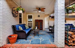 1817 CHEROKEE RD, WAYNESBORO, VA 22980
