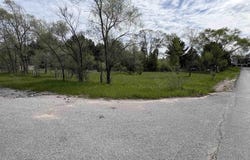 Gilbert Avenue, Acme, MI 49690