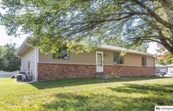 1806 E 14th Street, York, NE 68467