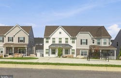 2205 ALDERBROOK Lane, LANCASTER, PA 17601